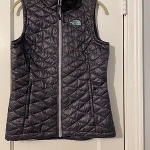 The North Face women’s vest